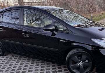 Toyota Prius 136.000 km 10.000 &euro; Frankfurt am Main 60431