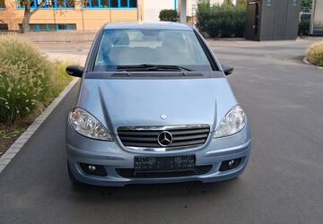 Mercedes-Benz A 170 315.000 km 2.180 &euro; Frankfurt am Main 60386
