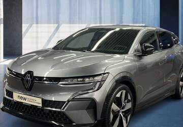 Renault Megane E-Tech 39.475 km 24.290 &euro; Frankfurt / Main 60314