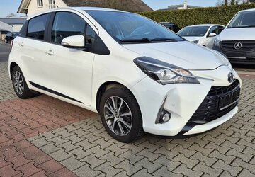 Toyota Yaris Team D 98.400 km 11.890 &euro; Rodgau 63110
