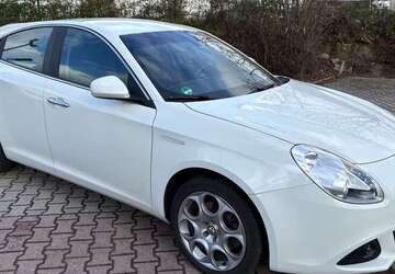 Alfa Romeo Giulietta 163.000 km 6.900 &euro; Frankfurt am Main 60314