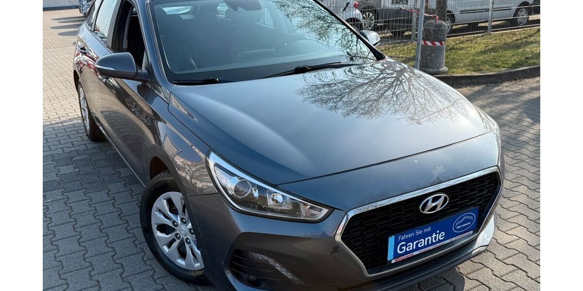 Hyundai i30 131.159 km 10.450 &euro; Offenbach 63071