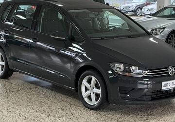 VW Golf 52.000 km 11.950 &euro; Rüsselsheim 65428