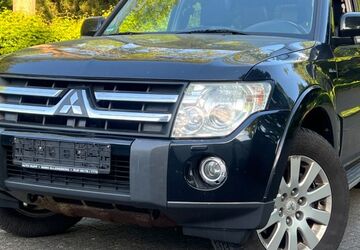Mitsubishi Pajero 221.000 km 12.900 &euro; Groß Gerau 64521