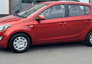 Hyundai i20 126.000 km 4.799 &euro; Frankfurt am Main 60314