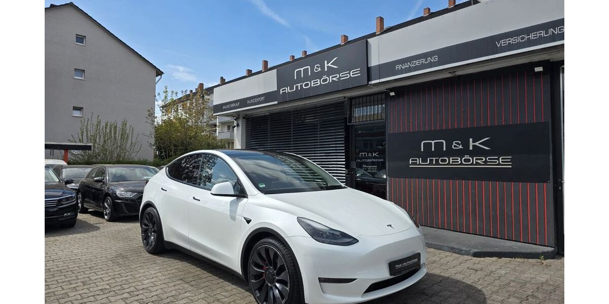 Tesla Model Y 50.000 km 38.900 &euro; OFFENBACH AM MAIN 63075