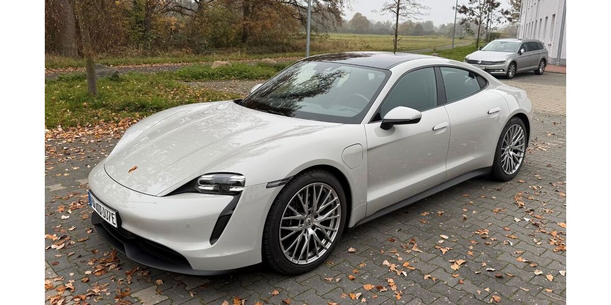 Porsche Taycan 39.000 km 55.000 &euro; Frankfurt 60388