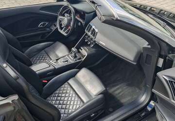 Audi R8 66.500 km 94.990 &euro; Frankfurt am/Main 60389