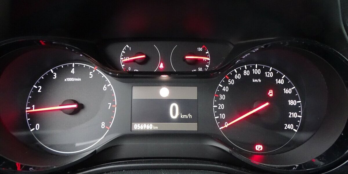 Opel Corsa F 1,2l Edition, Sitzheizung, Lenkradheizung, 56.945 km 10.790 &euro; Rodgau 63110