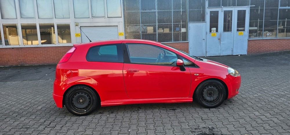 Fiat Grande Punto 152.000 km 3.800 &euro; Breuberg 64747