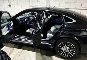 Mercedes-Benz GLC 300 39.150 km 63.850 &euro; Hattersheim am Main 65795