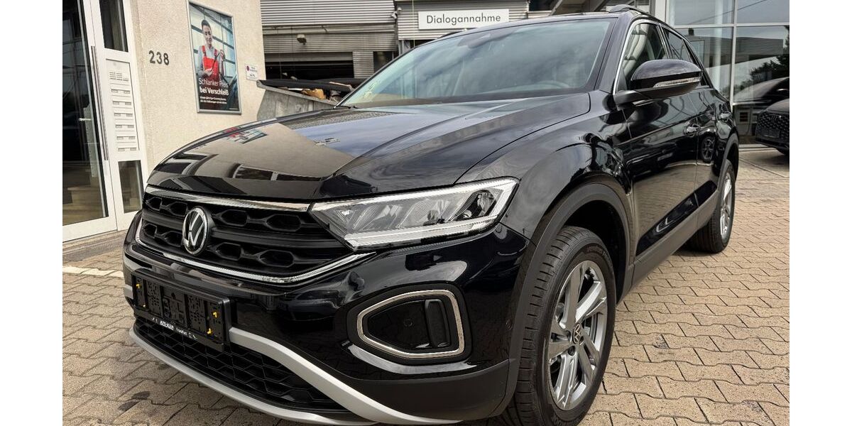 VW T-Roc 9.865 km 29.950 &euro; Frankfurt am Main 65936