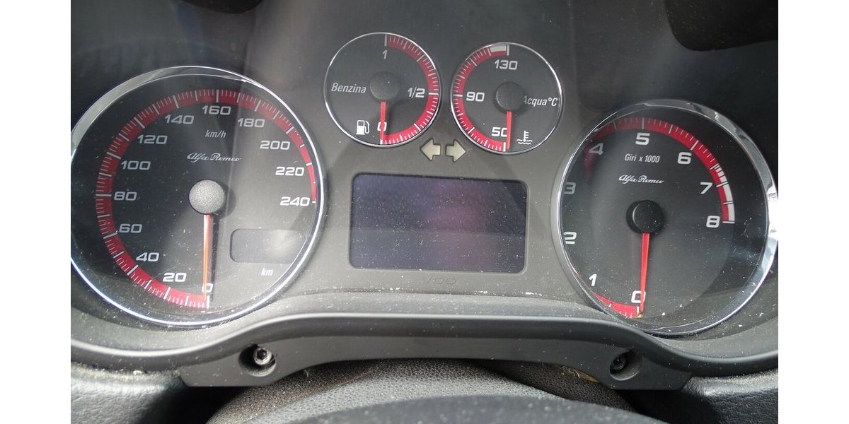 Alfa Romeo GT 2.0 16V JTS Progression Sportiva TÜV neu 114.800 km 3.490 &euro; Rodgau 63110