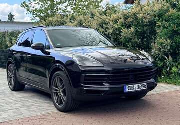 Porsche Cayenne 72.600 km 61.950 &euro; Frankfurt am Main, Stadt 60311