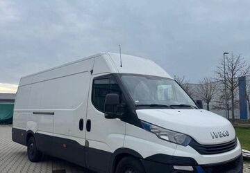 IVECO Andere 274.000 km 8.950 &euro; Dieburg 64807