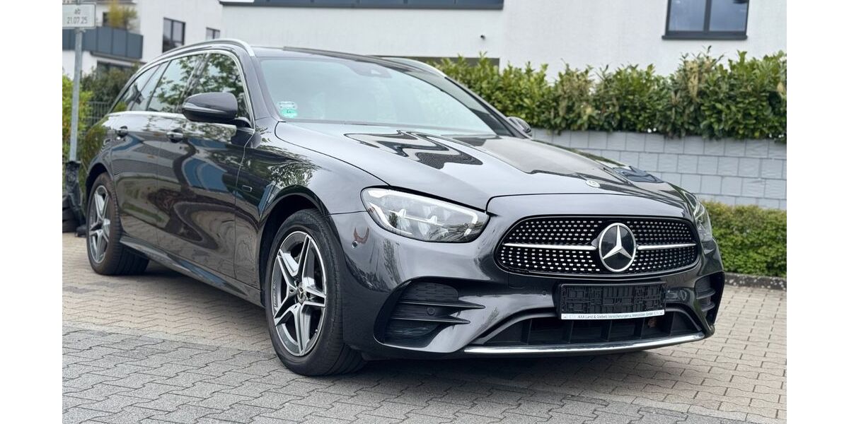 Mercedes-Benz E 300 127.349 km 26.970 &euro; Mainhausen 63533