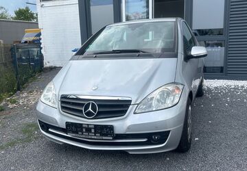 Mercedes-Benz A 160 126.389 km 4.200 &euro; Raunheim 65479