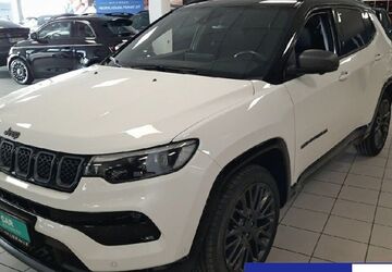 Jeep Compass 66.592 km 22.790 &euro; Frankfurt 60314