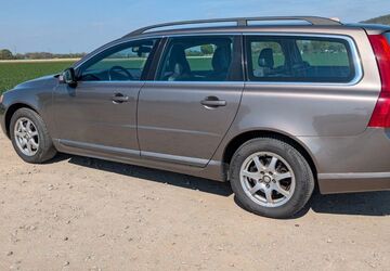 Volvo V70 224.000 km 9.500 &euro; Bensheim 64625