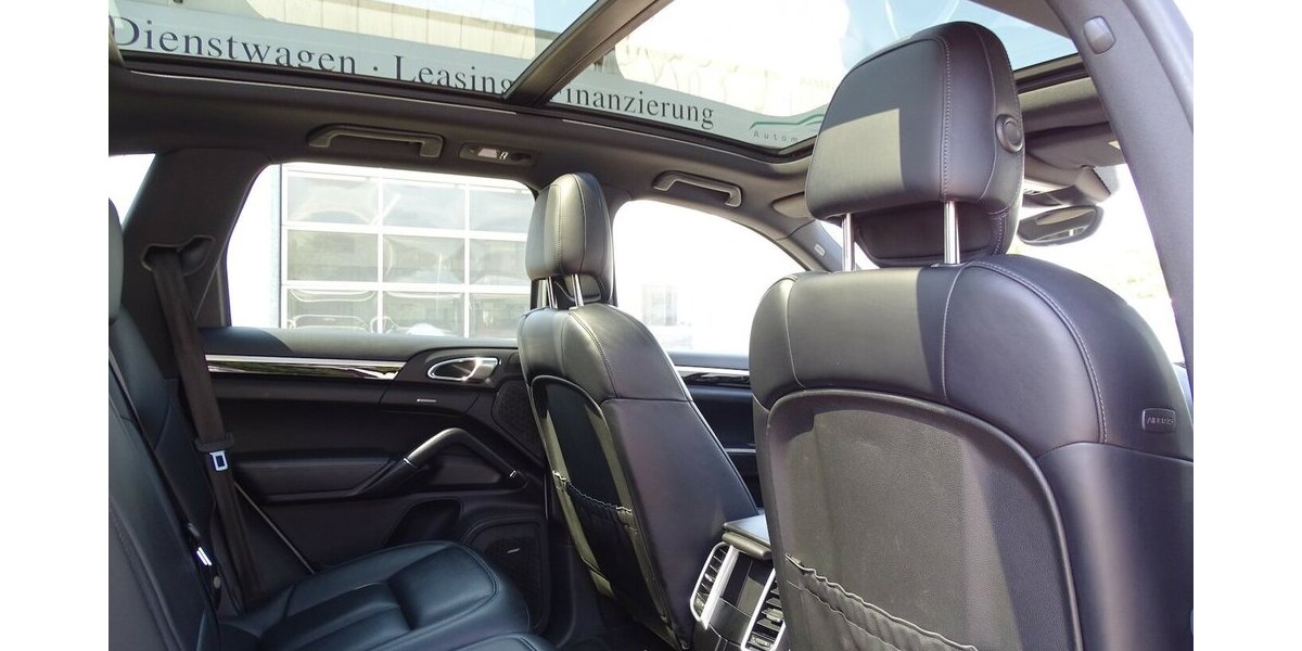 Porsche Cayenne S 4,2l Diesel Pano, Navi, 21 Zoll, Standhe 225.443 km 26.990 &euro; Rodgau 63110