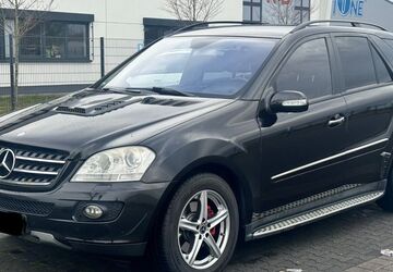 Mercedes-Benz ML 320 305.000 km 4.950 &euro; Dieburg 64807