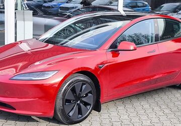 Tesla Model 3 33.216 km 39.950 &euro; Dieburg 64807