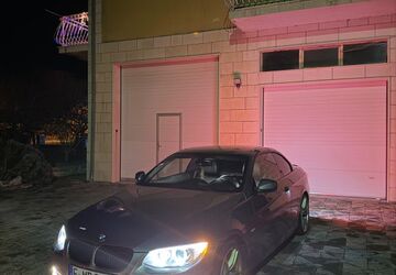 BMW 330 214.000 km 12.499 &euro; Frankfurt am Main 60488