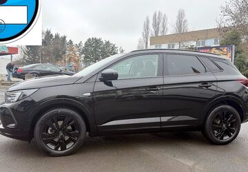 Opel Grandland (X) 69.799 km 21.950 &euro; Raunheim 65479