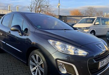 Peugeot 308 108.000 km 6.590 &euro; Frankfurt 60386