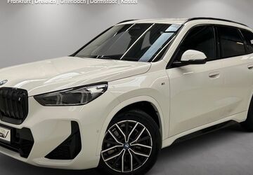 BMW iX1 34.919 km 35.860 &euro; Dreieich-Sprendlingen 63303