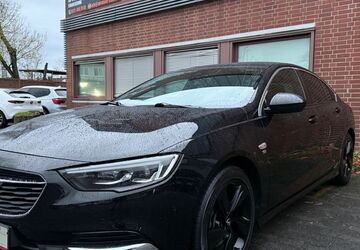 Opel Insignia 130.000 km 13.990 &euro; Rüsselsheim am Main 65428
