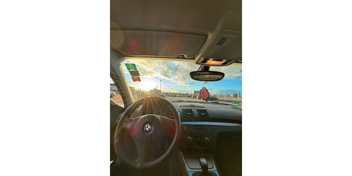 BMW 118 212.000 km 3.250 &euro; OFFENBACH 63069