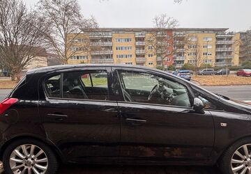 Opel Corsa 85.000 km 4.200 &euro; Frankfurt am Main 60435