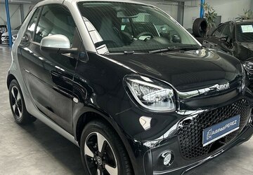 Smart ForTwo EQ CABRIO EXCLUSIVE-22KW-RÜCKFAHRKAMERA! 13.660 km 17.989 &euro; Groß-Umstadt 64823