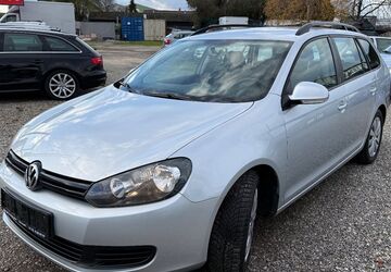 VW Golf 98.000 km 7.700 &euro; Bürstadt 68642