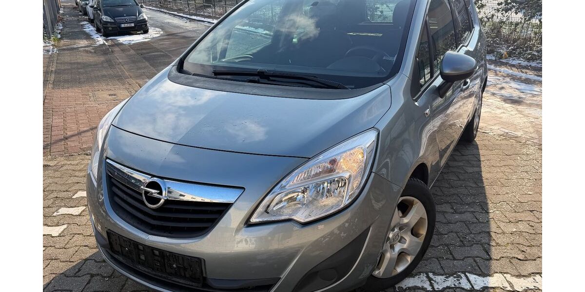 Opel Meriva 155.000 km 2.777 &euro; Frankfurt am Main 65933