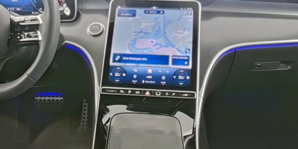 Mercedes-Benz C 300 T de 4M AMG PREMIUM+ DISTRONIC - PANORAMA! 18.818 km 53.990 &euro; Groß-Umstadt 64823