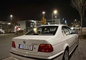 BMW 520 250.000 km 4.600 &euro; Frankfurt am Main 60437
