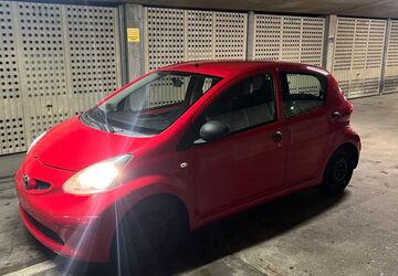 Toyota Aygo (X) 149.500 km 2.500 &euro; Frankfurt am Main 60437