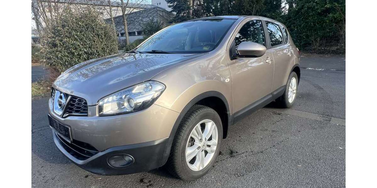 Nissan Qashqai 116.800 km 6.999 &euro; Frankfurt 65936
