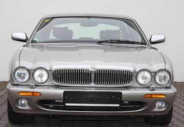 Jaguar Daimler 83.500 km 44.999 &euro; Heppenheim 64646