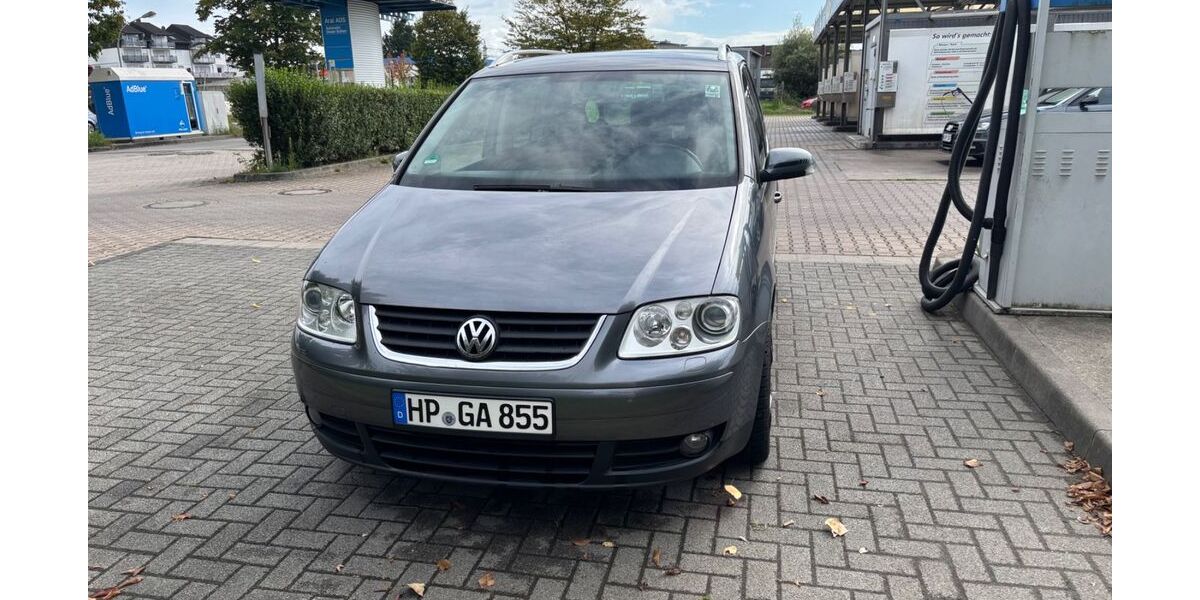 VW Touran 253.000 km 2.800 &euro; Heppenheim 64646