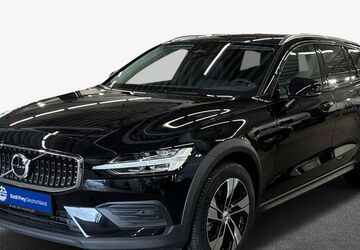 Volvo V60 Cross Country 9.299 km 55.900 &euro; Offenbach 63069