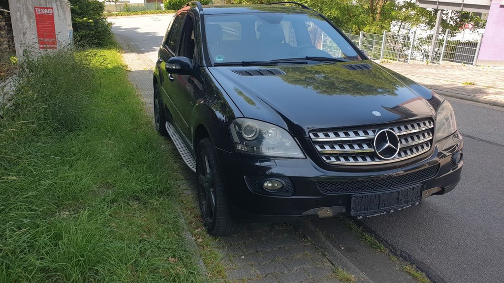 Mercedes-Benz ML 320 249.800 km 8.999 &euro; Bensheim 64625