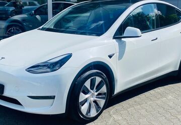 Tesla Model Y 95.593 km 33.950 &euro; Dieburg 64807