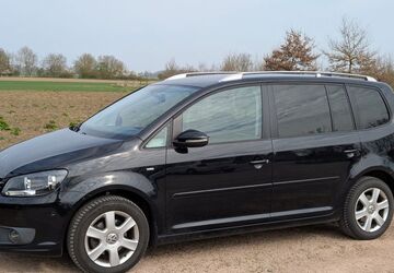 VW Touran 174.999 km 8.499 &euro; Eich 67575