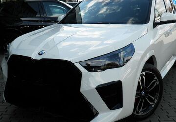 BMW X2 4.007 km 40.350 &euro; Frankfurt am Main 60435