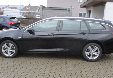 Opel Insignia 136.744 km 12.899 &euro; Babenhausen 64832