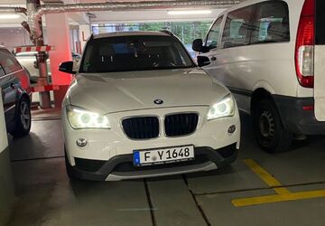 BMW X1 245.000 km 8.300 &euro; Frankfurt 60433