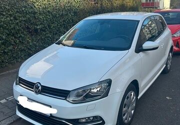 VW Polo 128.100 km 6.400 &euro; Frankfurt 60433